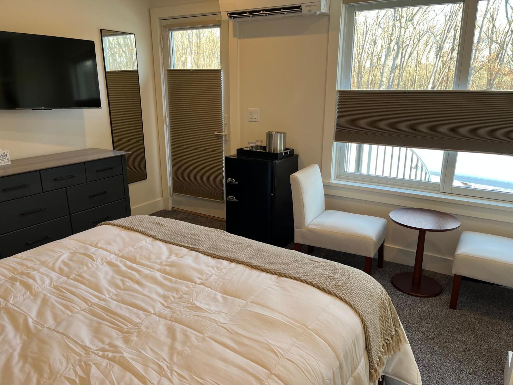 Four Seasons For Fun Bed & Breakfast Lakeville Εξωτερικό φωτογραφία